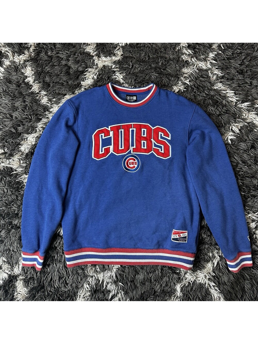 New Era MLB Chicago Cubs Sweatshirt Medium Blue Crewneck Ribbed Hem